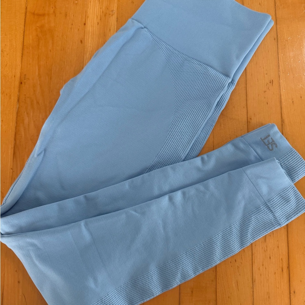 SET Active leggings